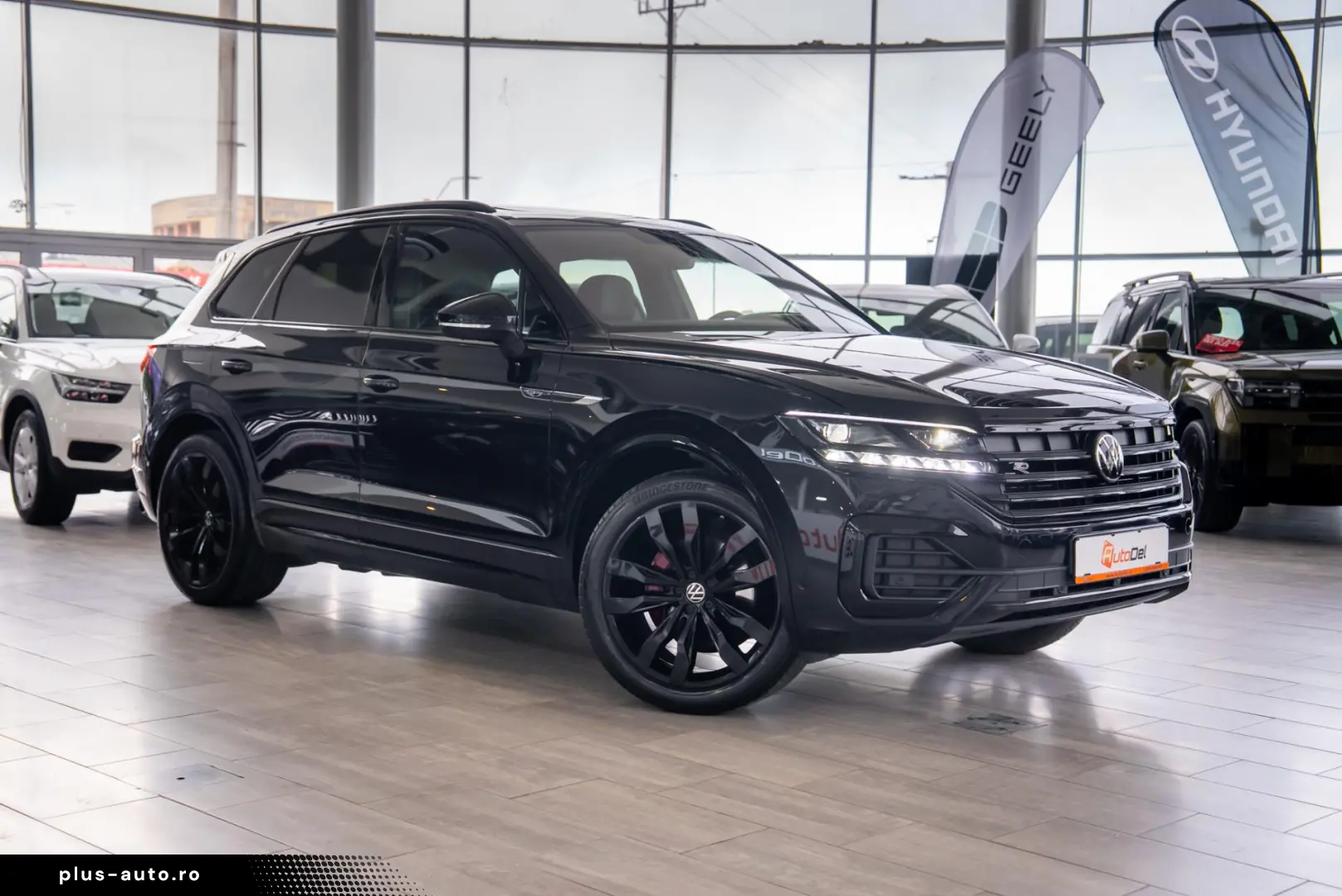 Volkswagen Touareg 3.0TDI V6 4Motion  R-Line