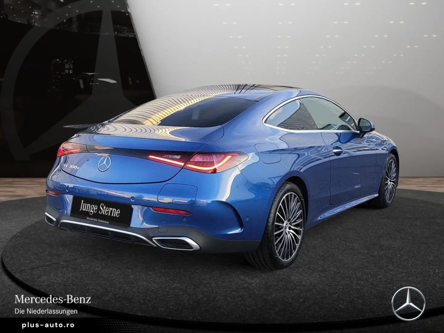 CLE 300 e Cp. AMG Adv.  PANO HUD DIGI MEMO KEY