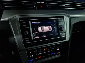 VOLKSWAGEN PASSAT TRENDLINE DSG 150 CP 2021