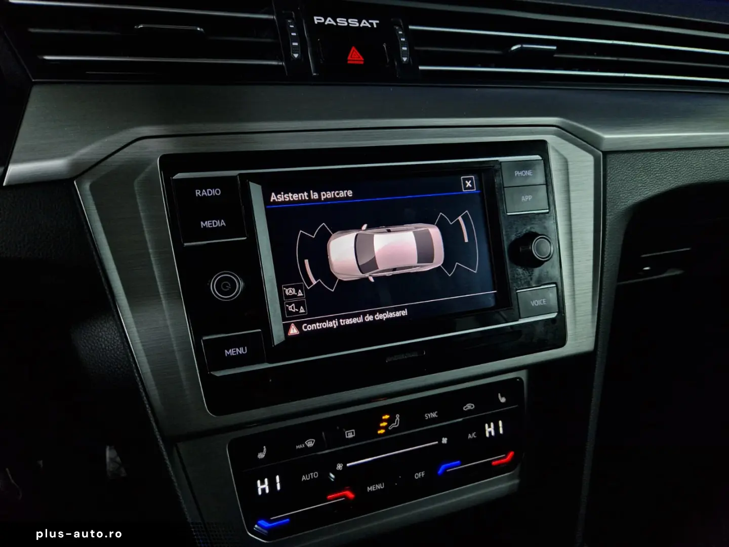 VOLKSWAGEN PASSAT TRENDLINE DSG 150 CP 2021