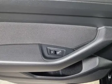 VOLKSWAGEN PASSAT TRENDLINE DSG 150 CP 2021