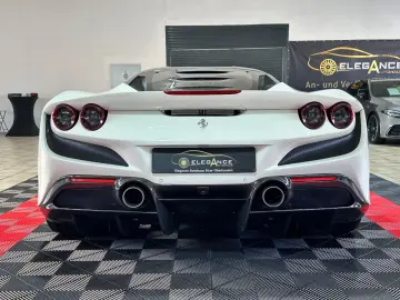 F8 Carbon Paket JBL Lift