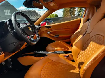 F8 Tributo Coupé DCT