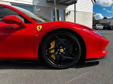 F8 Tributo Coupé DCT