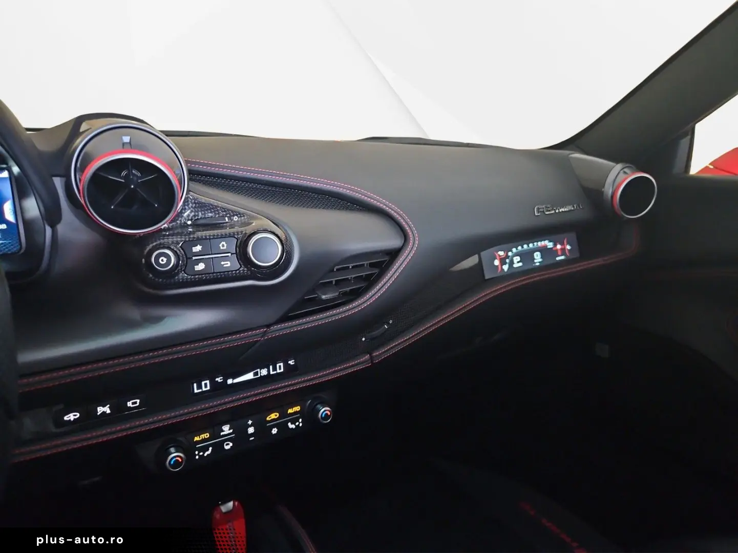 F8 Tributo LIFT JBL RACING SEATS TWO-TONE