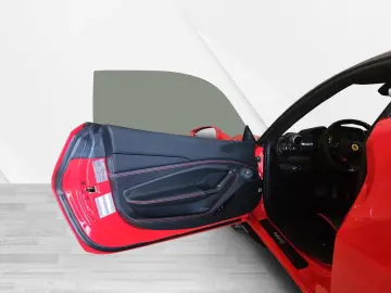 F8 Tributo LIFT JBL RACING SEATS TWO-TONE