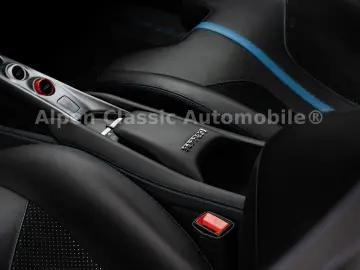 F8 Tributo Coupé Lift  Racing Seats  Kamera