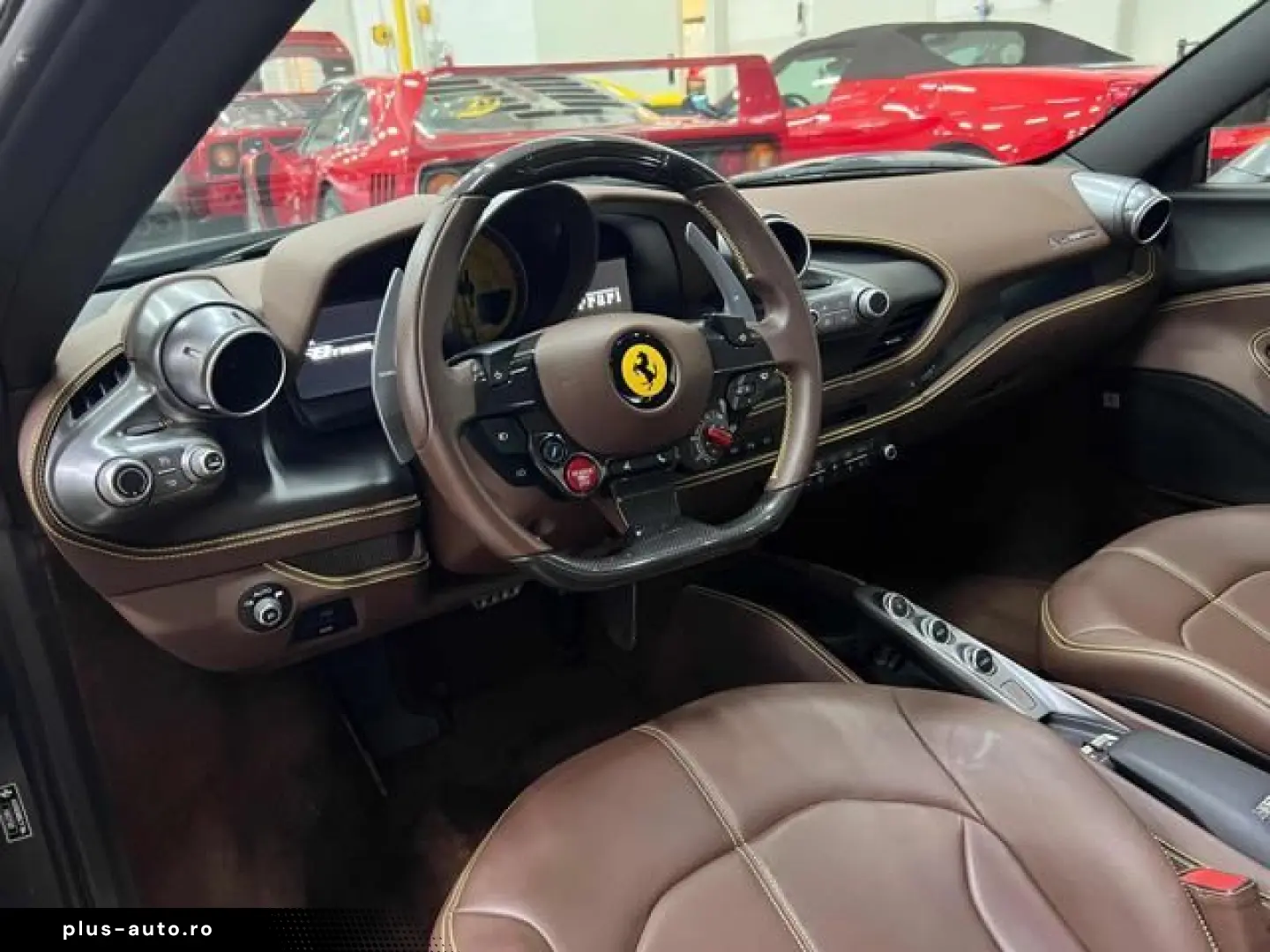 FERRARI F8 CARBON LIFT CARPLAY SURROUND