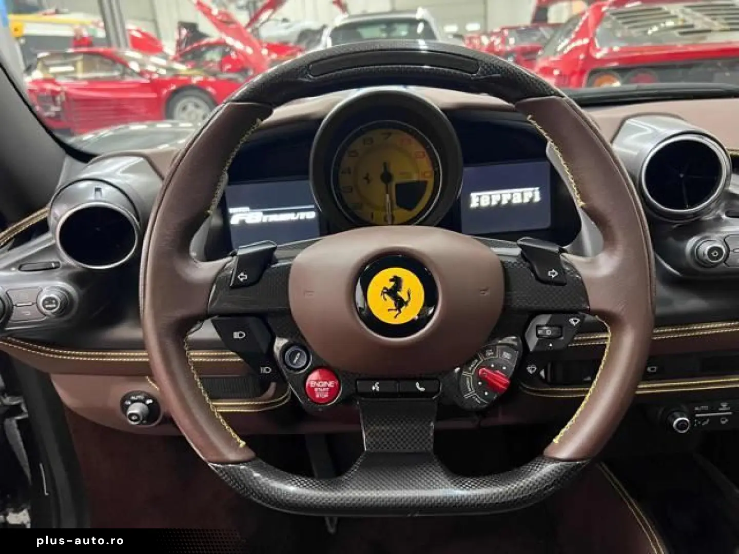 FERRARI F8 CARBON LIFT CARPLAY SURROUND