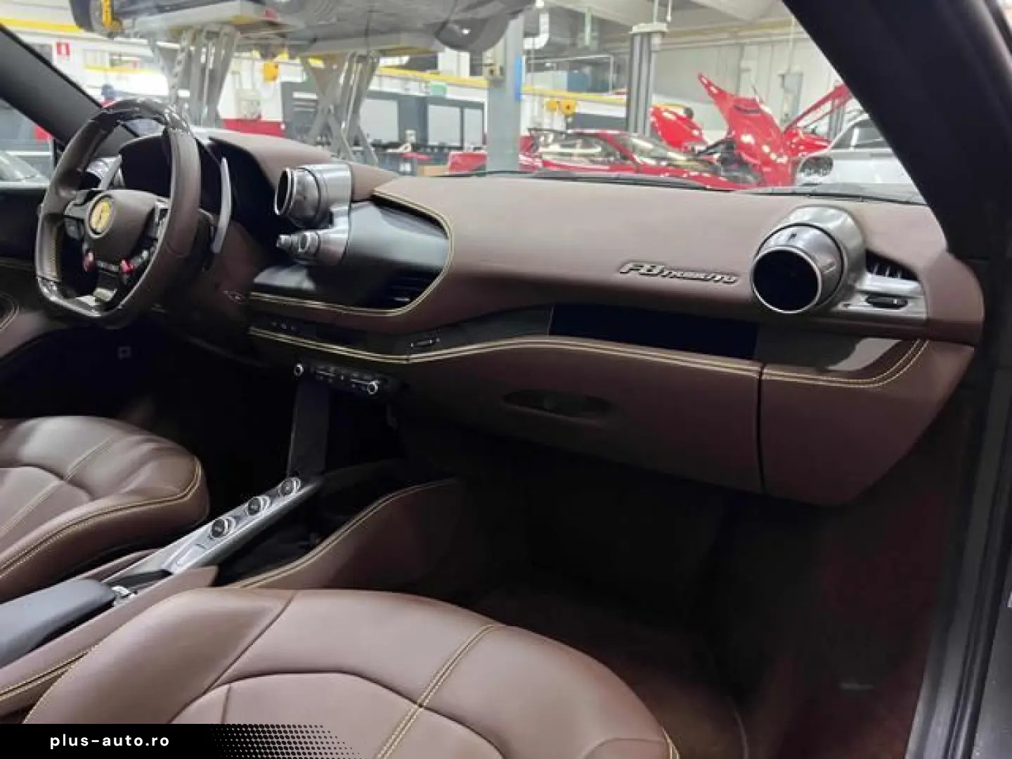 FERRARI F8 CARBON LIFT CARPLAY SURROUND