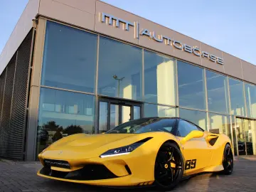 F8 TRIBUTO COUPE GIALLO! 100% RARE IN EUROPE