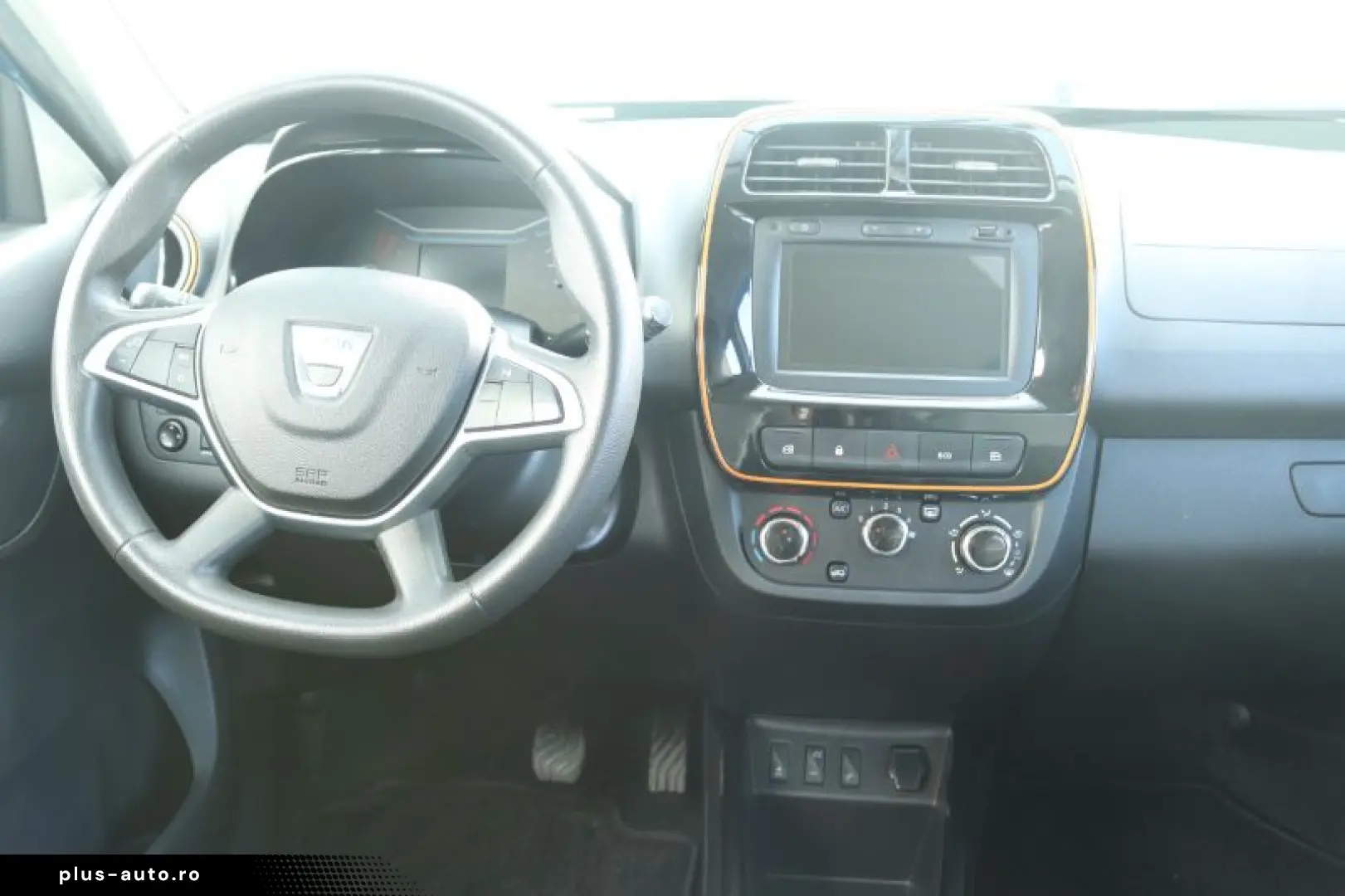 DACIA SPRING BEV 27kWh Expression Plus Auto