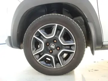 DACIA SPRING BEV 27kWh Expression Auto