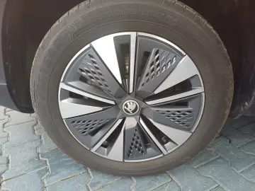 Škoda Karoq Selection 1.5 TSI DSG