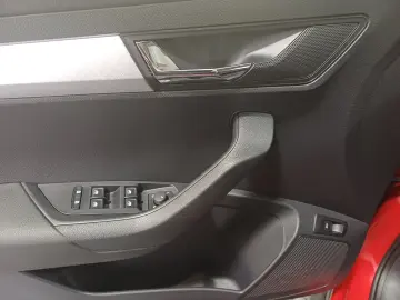 Škoda Karoq Selection 1.5 TSI DSG