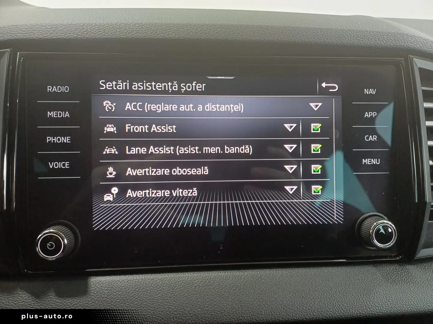 Škoda Karoq Selection 1.5 TSI DSG