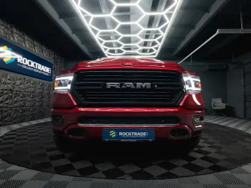 RAM 5.7 V8 HEMI 4x4 OFFROAD Night LARAMIE 19%