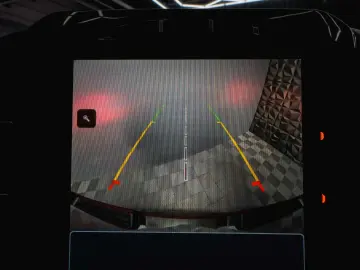 RAM 5.7 V8 HEMI 4x4 OFFROAD Night LARAMIE 19%