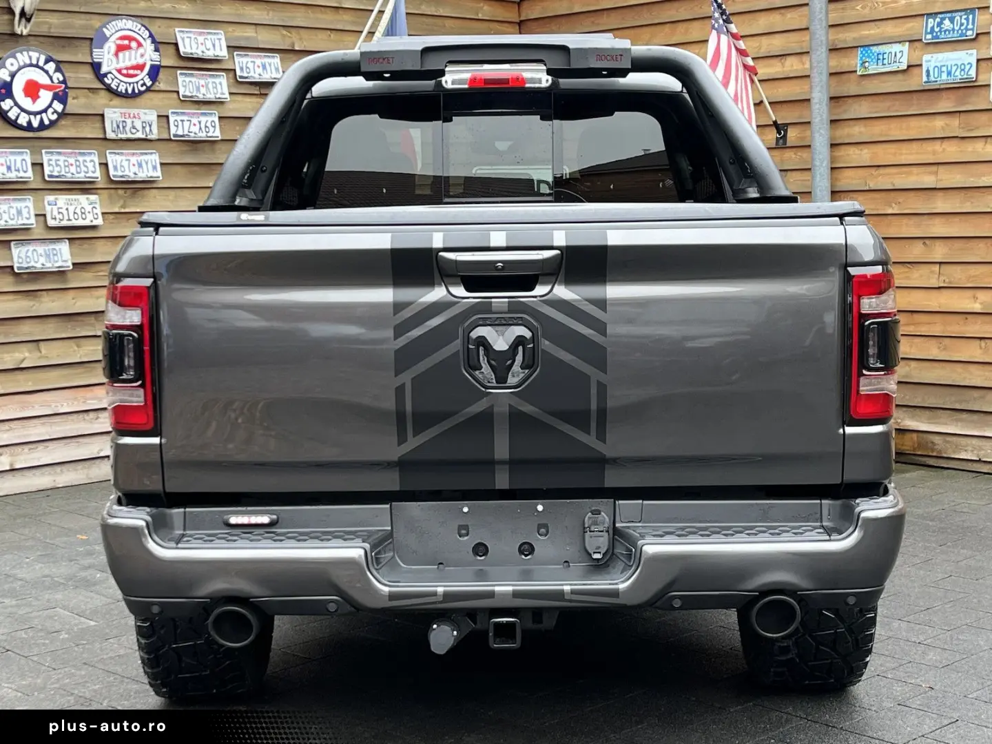 RAM 1500 Laramie 5.7L AHK Memory 4x4 Alpine