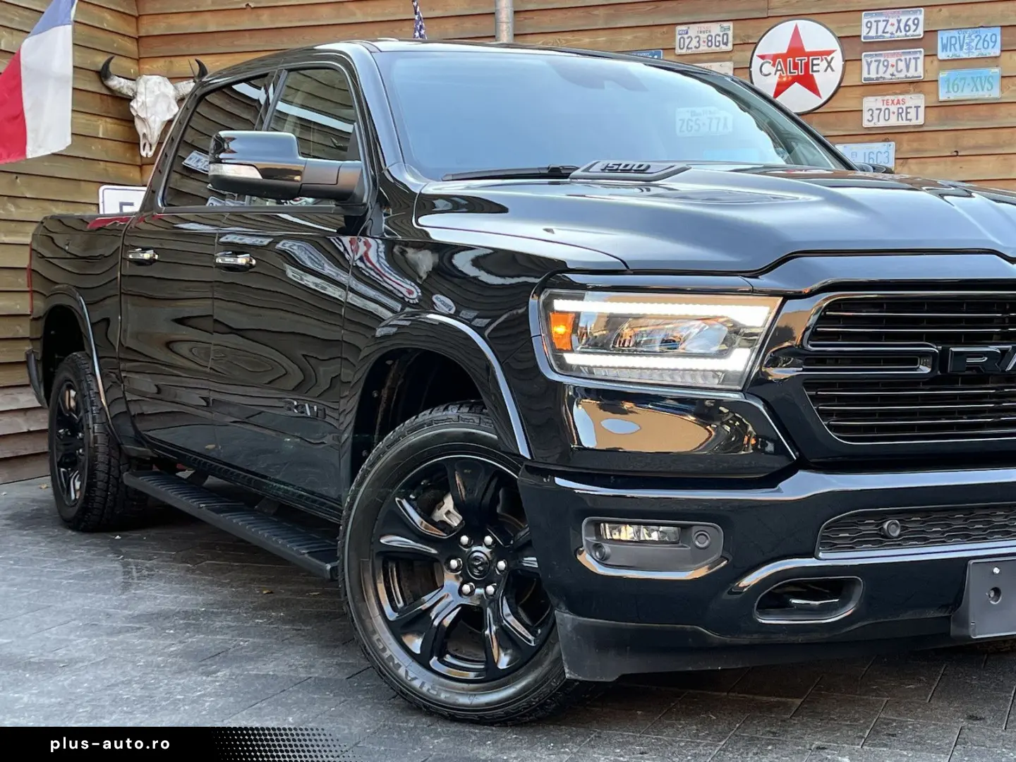 RAM 1500 LARAMIE 5 7 RAMBOX h&k 4x4 AHK LPG PANO