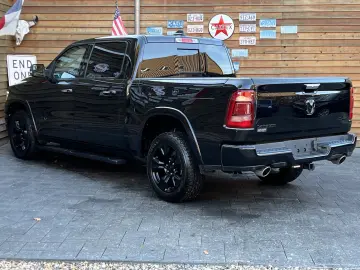 RAM 1500 LARAMIE 5 7 RAMBOX h&k 4x4 AHK LPG PANO