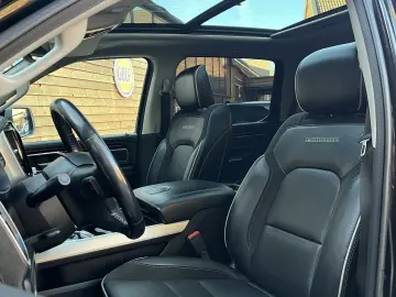 RAM 1500 LARAMIE 5 7 RAMBOX h&k 4x4 AHK LPG PANO