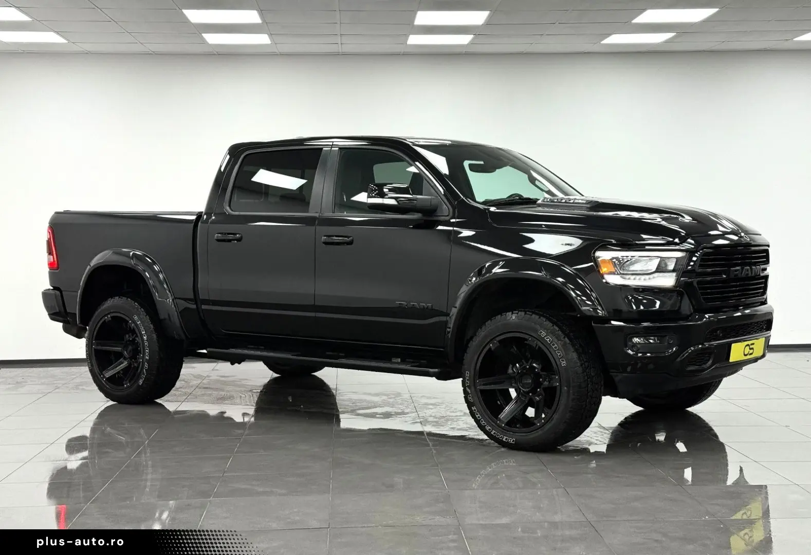 RAM 5.7 V8 HEMI SPORT Unfallfrei MwSt Garantie