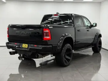 RAM 5.7 V8 HEMI SPORT Unfallfrei MwSt Garantie