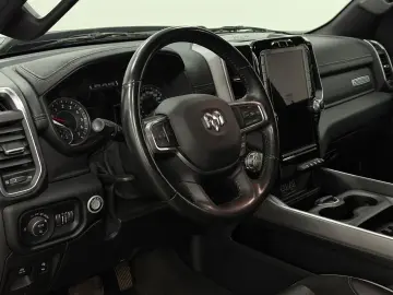 RAM 5.7 V8 HEMI SPORT Unfallfrei MwSt Garantie