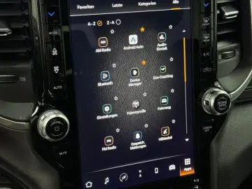 RAM 5.7 V8 HEMI SPORT Unfallfrei MwSt Garantie