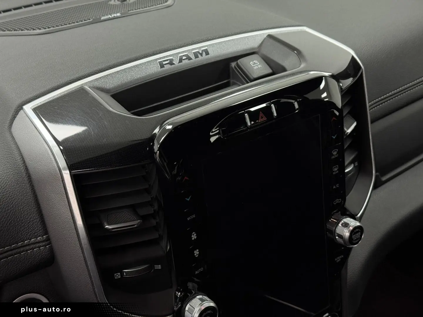 RAM 5.7 V8 HEMI SPORT Unfallfrei MwSt Garantie