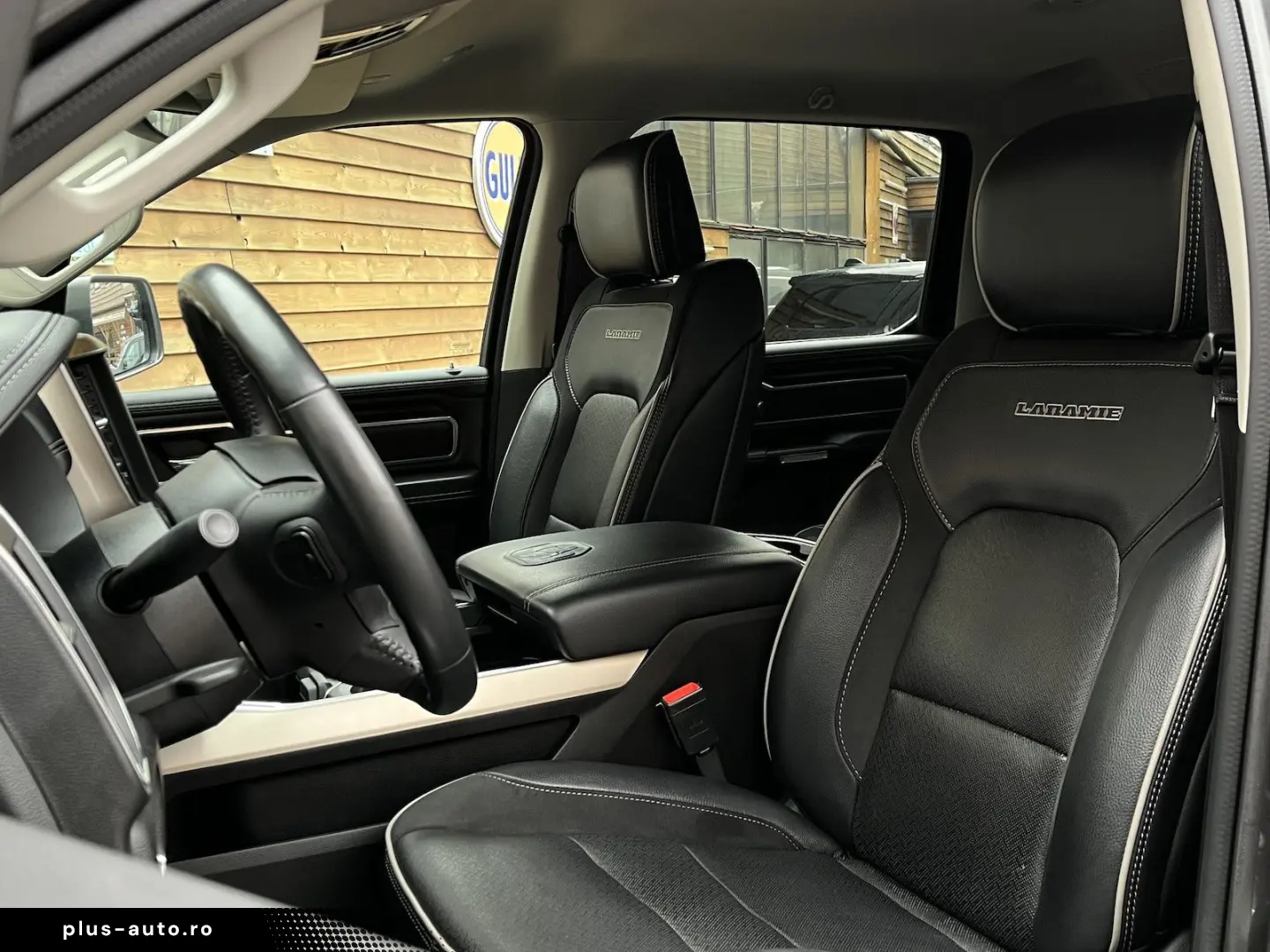 RAM 1500 Laramie 5.7L AHK Memory 4x4 Alpine LPG