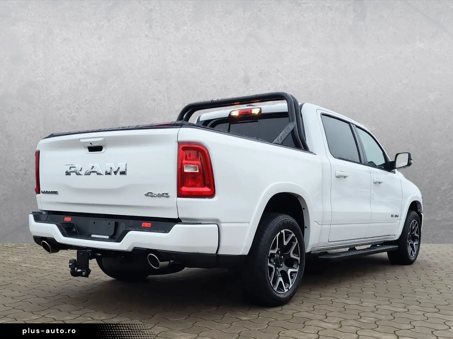 1500 Crew Cab Laramie Sport LPG Tessera Roll