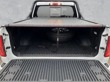 1500 Crew Cab Laramie Sport LPG Tessera Roll