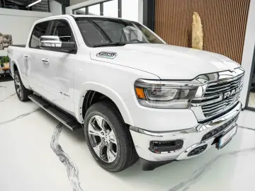 RAM 5 7 Hemi LARAMIE LPG BRC GAS PANO LED KAMERA