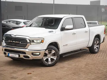 RAM 5 7 Hemi LARAMIE LPG BRC GAS PANO LED KAMERA