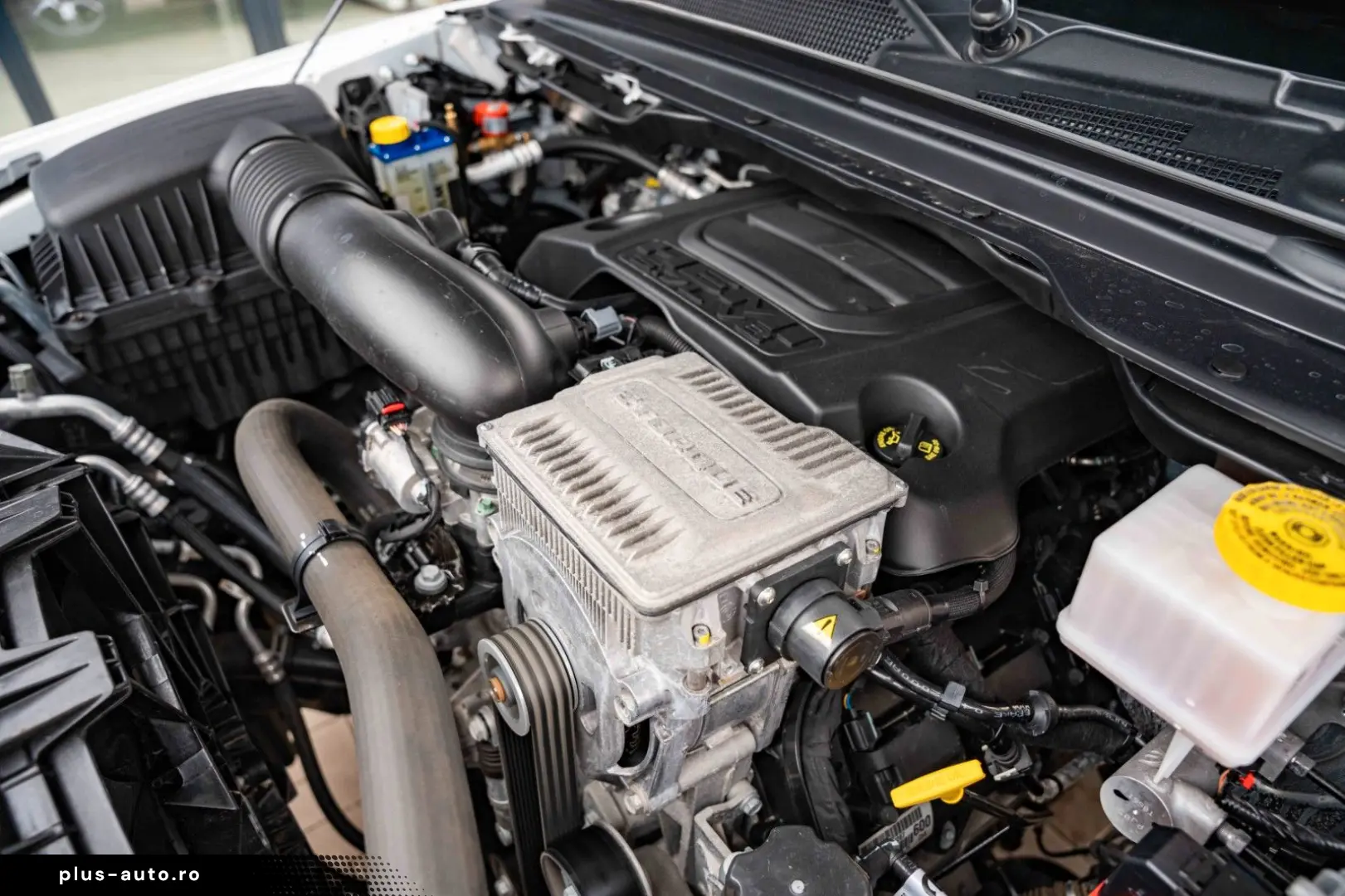 RAM 5 7 Hemi LARAMIE LPG BRC GAS PANO LED KAMERA