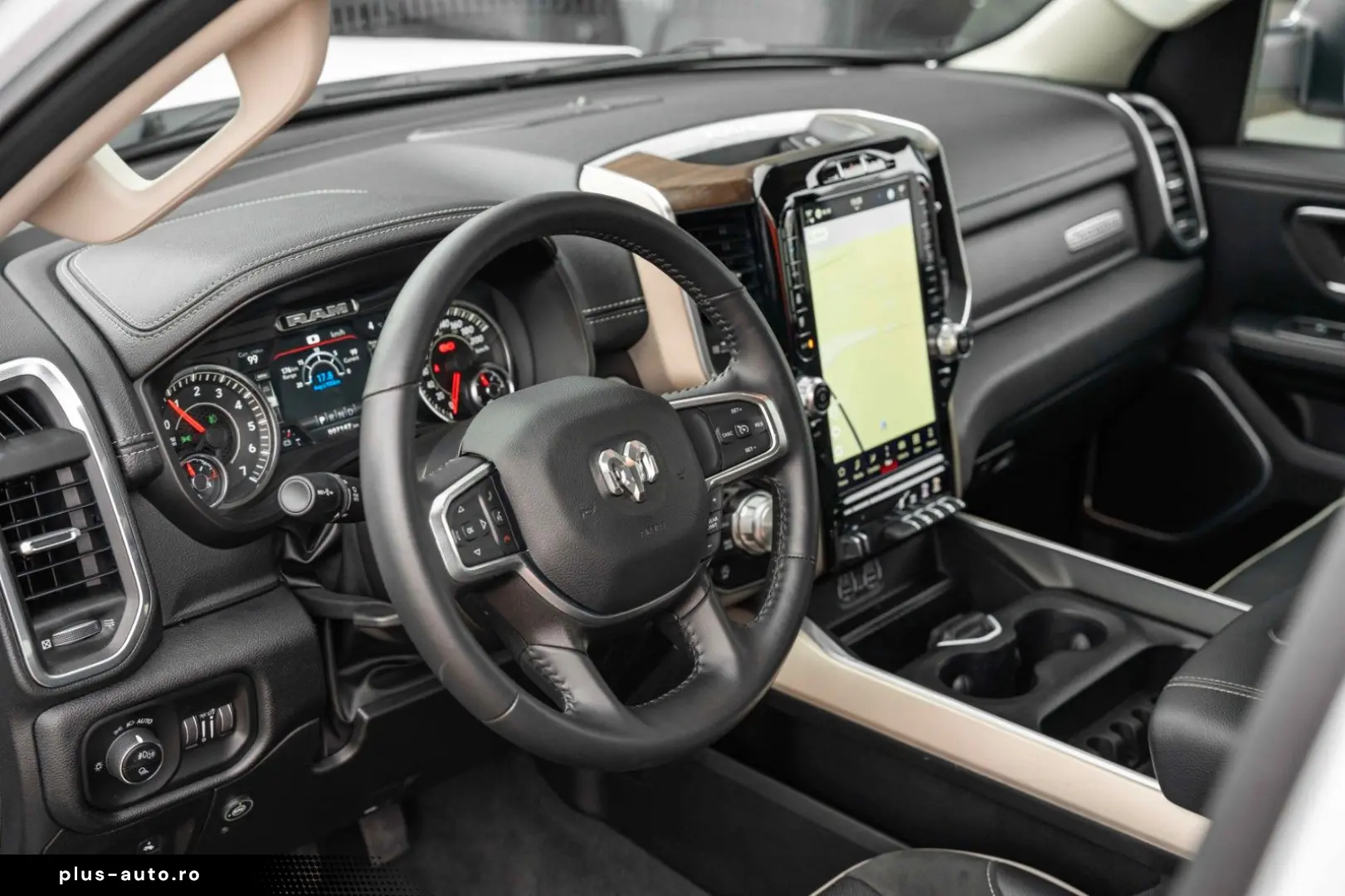 RAM 5 7 Hemi LARAMIE LPG BRC GAS PANO LED KAMERA