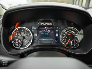 RAM 5 7 Hemi LARAMIE LPG BRC GAS PANO LED KAMERA