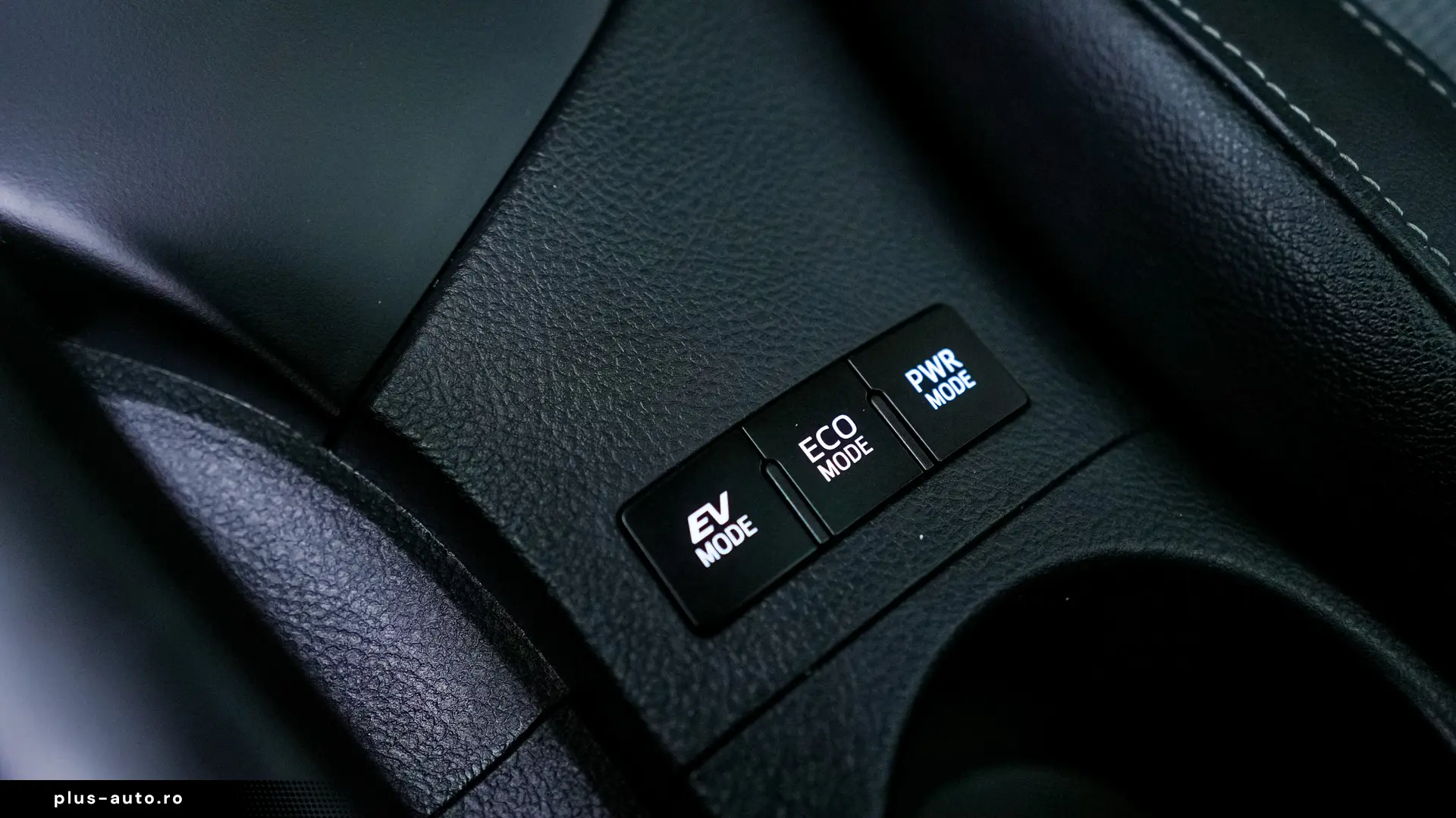 TOYOTA AURIS 1.8 Hybrid