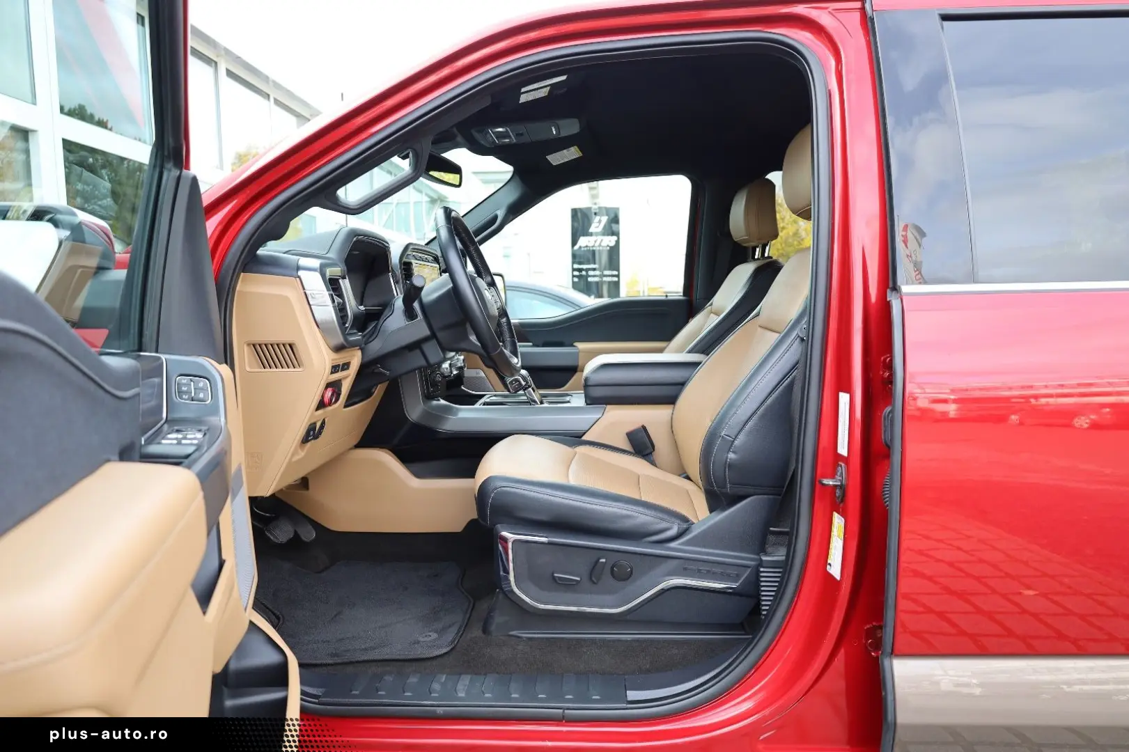 F150 5.0 V8 SuperCrew SHZ SBL B&O TOTW SPUR R18