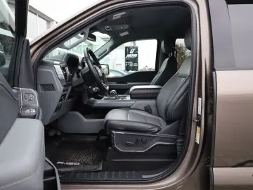 F150 5.0 V8 SuperCrew KAMERA AHK SHZ SBL TTW R18