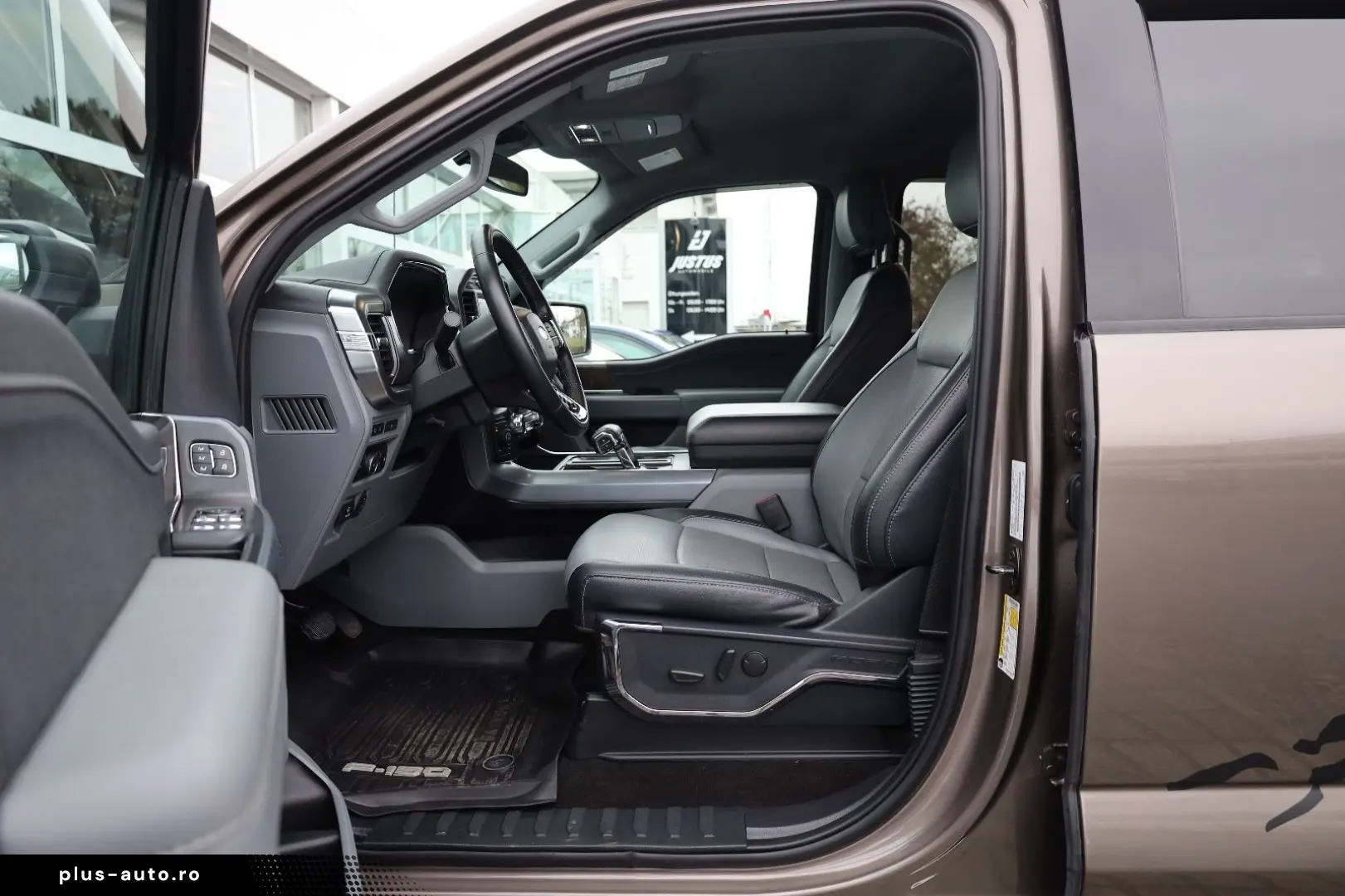 F150 5.0 V8 SuperCrew KAMERA AHK SHZ SBL TTW R18