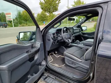 F 150 V8.5 0 4x4 SuperCrew 10-GangAut.LED