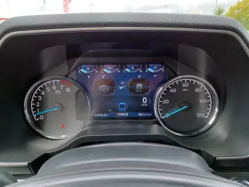 F 150 V8.5 0 4x4 SuperCrew 10-GangAut.LED