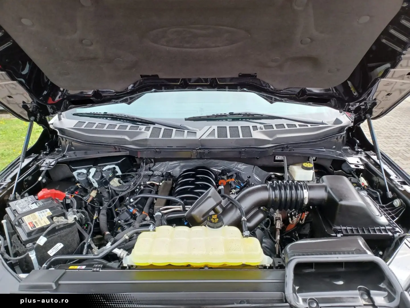 F 150 V8.5 0 4x4 SuperCrew 10-GangAut.LED