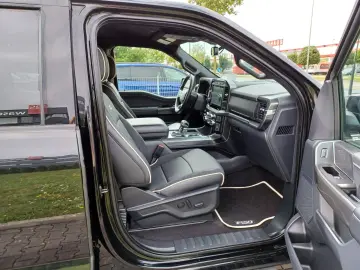 F 150 V8.5 0 4x4 SuperCrew 10-GangAut.LED