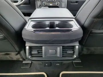 F 150 V8.5 0 4x4 SuperCrew 10-GangAut.LED