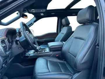 F150 Lariat Crew Cab 4x4 GARANTIE MEMORY PANO