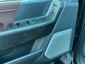 F150 Lariat Crew Cab 4x4 GARANTIE MEMORY PANO